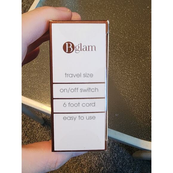 Travel Size Purple Flat Iron - Picture 2 of 3